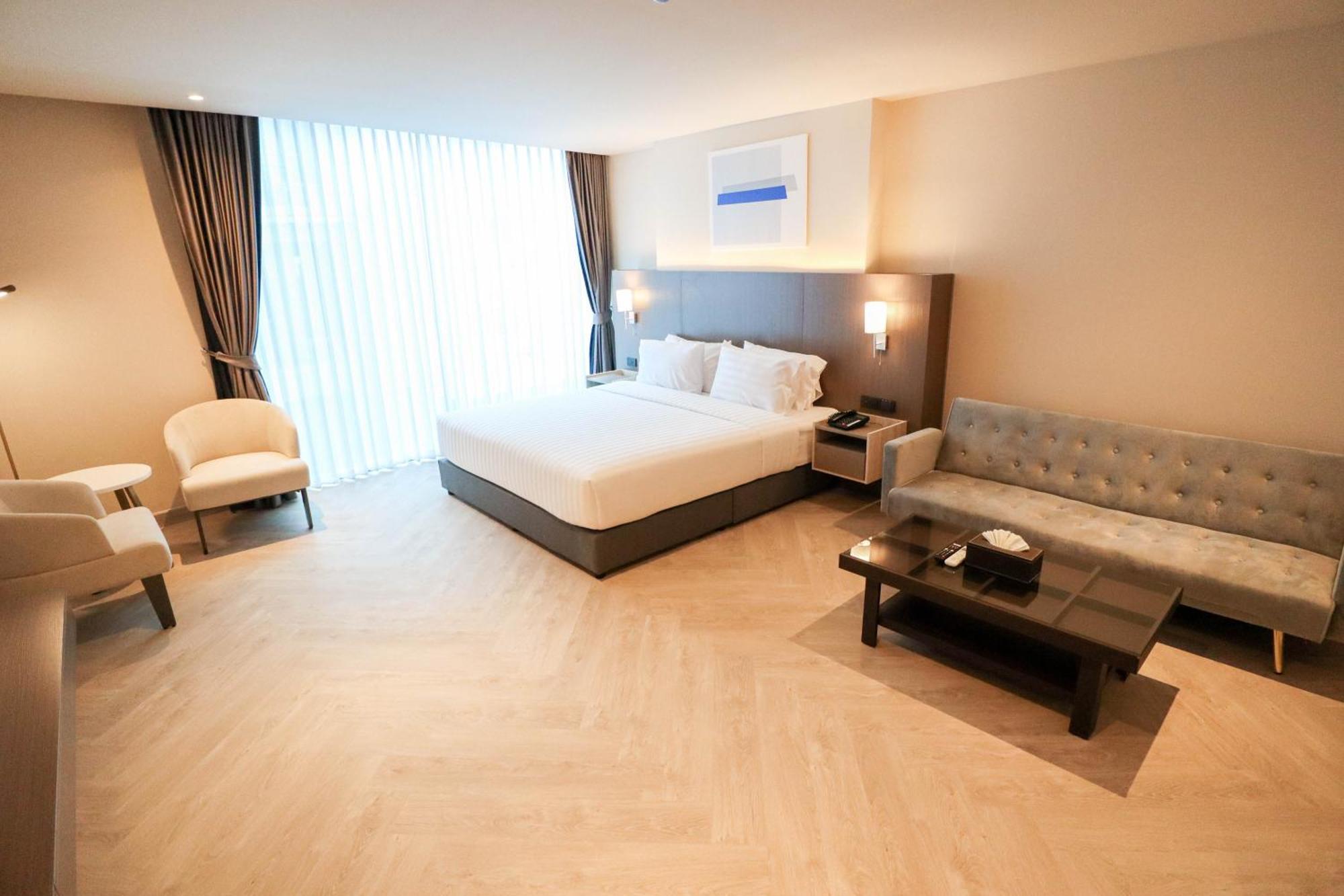 The One Cozy Living 4* Pattaya